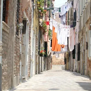 Veneziacentopercento Rooms ヴェネツィア
